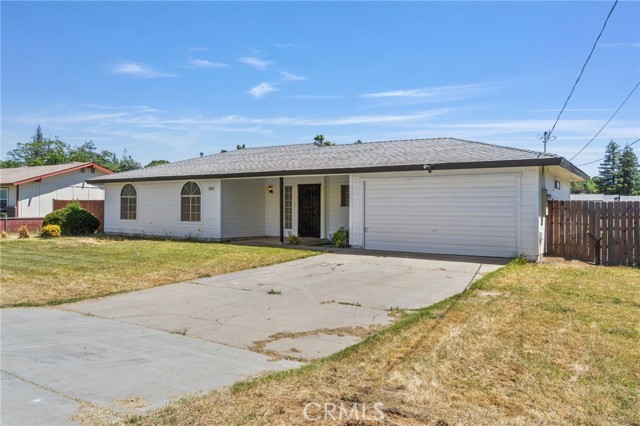 Detail Gallery Image 4 of 23 For 25732 Avenue 17, Madera,  CA 93638 - 3 Beds | 2 Baths