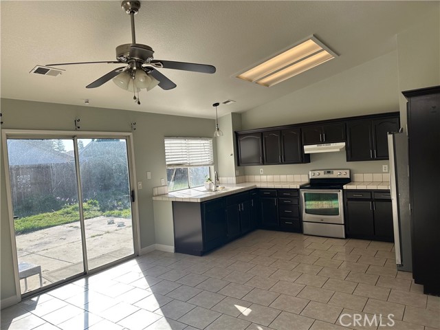 Detail Gallery Image 7 of 14 For 9890 Merced Ave, Delhi,  CA 95315 - 3 Beds | 2 Baths