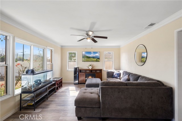 Detail Gallery Image 3 of 20 For 4244 Woodward, Norco,  CA 92860 - 3 Beds | 2 Baths