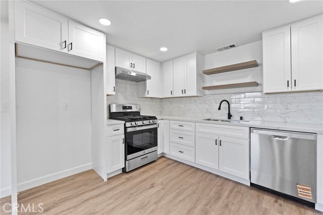 Detail Gallery Image 11 of 37 For 9352 Olive St, Fontana,  CA 92335 - 3 Beds | 2 Baths