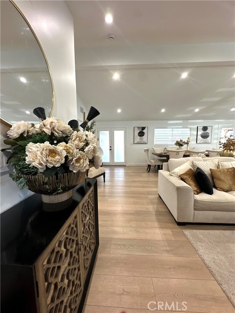 Detail Gallery Image 10 of 27 For 12746 Martha Ann, Los Alamitos,  CA 90720 - 4 Beds | 3 Baths