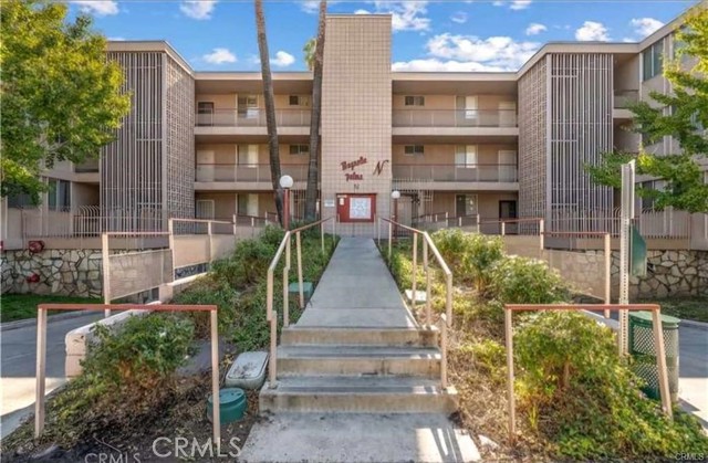 Front Image Thumbnail for CRDW26065203