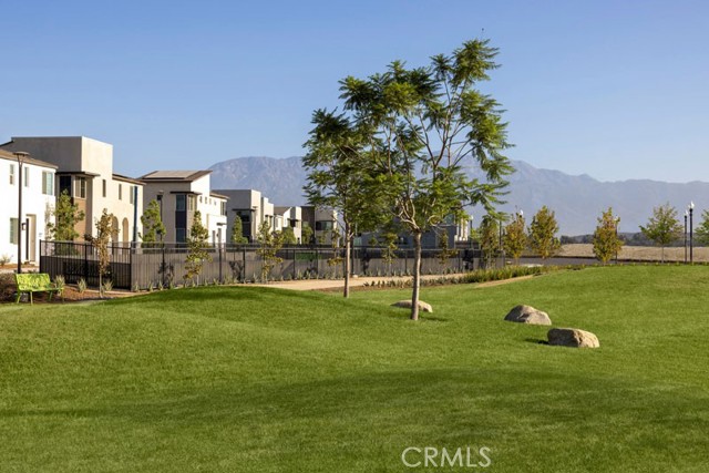 Detail Gallery Image 19 of 27 For 3679 W S. Eichler Paseo #12,  Ontario,  CA 91761 - 3 Beds | 2/1 Baths