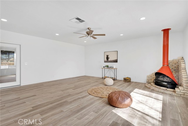 Detail Gallery Image 22 of 54 For 14450 Jicarilla, Apple Valley,  CA 92307 - 3 Beds | 2 Baths