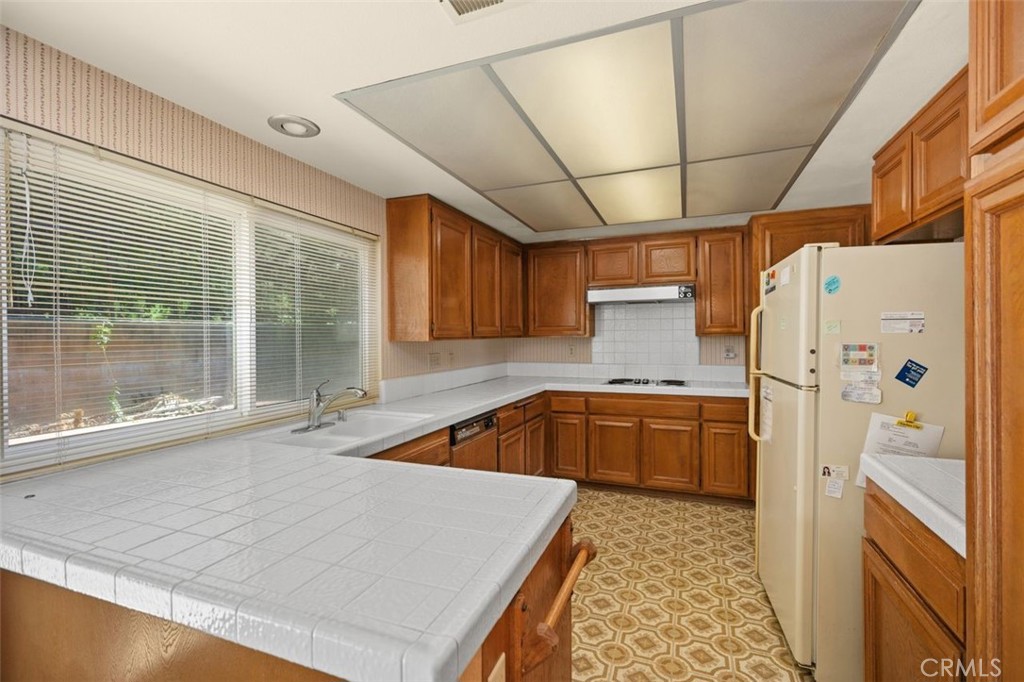 MLS #OC25159783 image #16