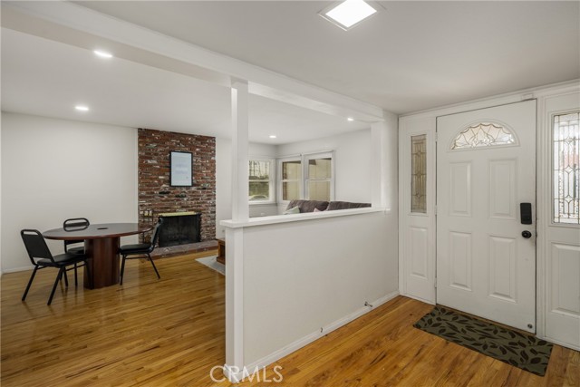 Detail Gallery Image 5 of 41 For 1011 E Chestnut, Orange,  CA 92867 - 5 Beds | 3 Baths