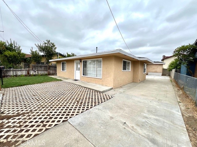 13944 Olive Street, Baldwin Park CA: https://media.crmls.org/medias/6a391347-ed25-4d4f-993d-efd758fc7670.jpg