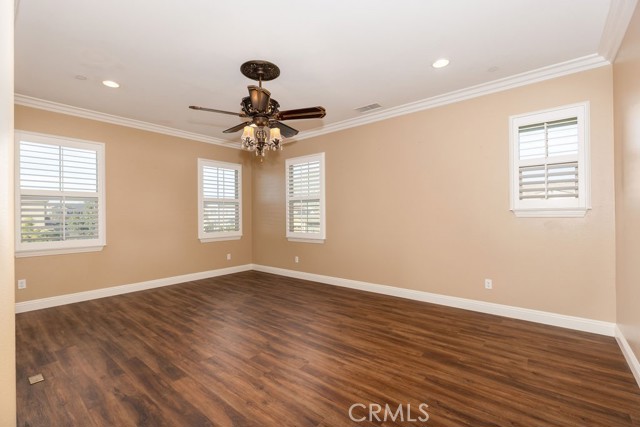 Detail Gallery Image 17 of 28 For 27877 Ladoga, Menifee,  CA 92585 - 5 Beds | 3/1 Baths