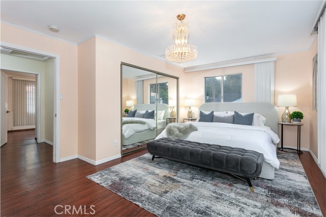 420 Canyon Drive, Glendale CA: https://media.crmls.org/medias/6a39b15a-c958-4b0c-9077-5db1f768f677.jpg