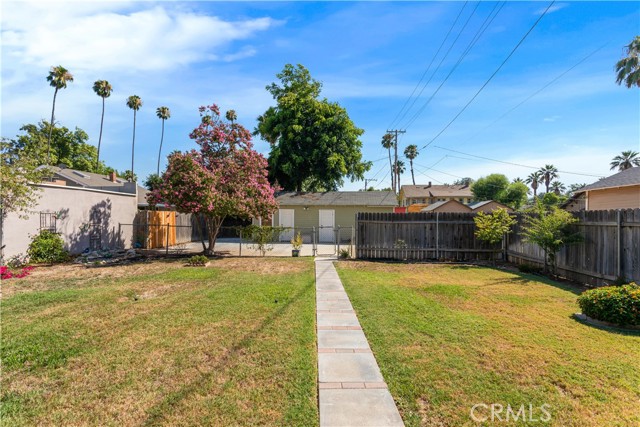 4040 3rd Street, Riverside, California 92501, 4 Bedrooms Bedrooms, ,2 BathroomsBathrooms,Single Family Residence,For Sale,3rd,EV24140119