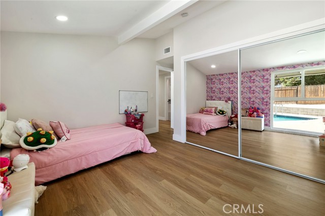 19945 Gresham Street, Northridge CA: https://media.crmls.org/medias/6a3aebd0-8b33-4bbf-9779-f40eec605528.jpg