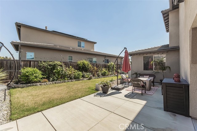 Image 58 of 75 For 877 Treasure Hills