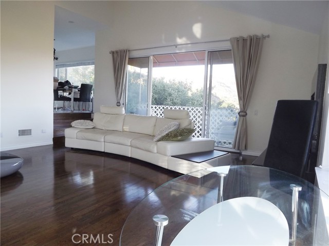 8665 Valley Circle Boulevard, West Hills (los Angeles), California 91304, 3 Bedrooms Bedrooms, ,2 BathroomsBathrooms,Residential Lease,For Rent,8665 Valley Circle Boulevard,CRSR24166931