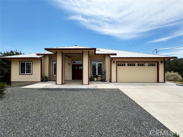 1910 Foothill Drive, Redwood Valley CA: https://media.crmls.org/medias/6a3da1b3-f452-4a0e-9c6e-754a524cc3f4.jpg