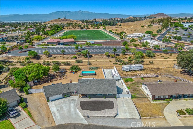 Detail Gallery Image 45 of 49 For 2311 Indian Horse Dr, Norco,  CA 92860 - 6 Beds | 2 Baths