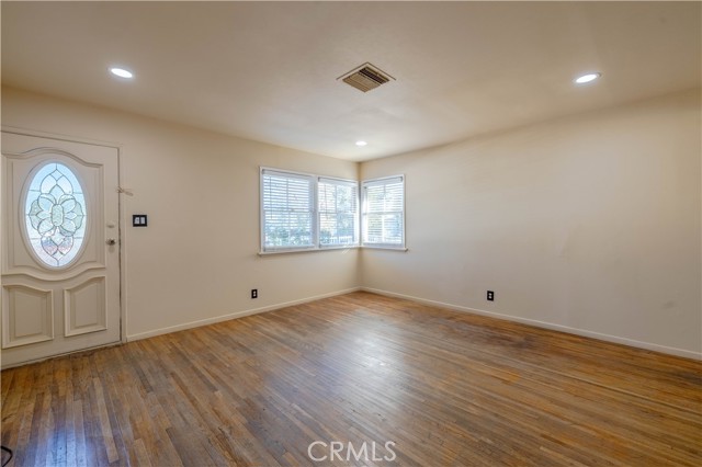 Detail Gallery Image 4 of 27 For 38725 Jacklin, Palmdale,  CA 93550 - 3 Beds | 2 Baths