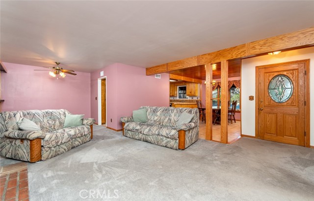 9530 Keokuk Avenue photo 4