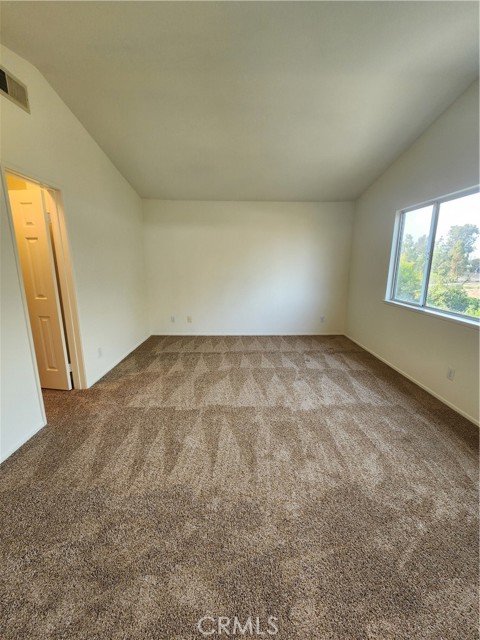 Detail Gallery Image 5 of 9 For 1144 E Sedona Dr #118,  Orange,  CA 92866 - 3 Beds | 2/1 Baths