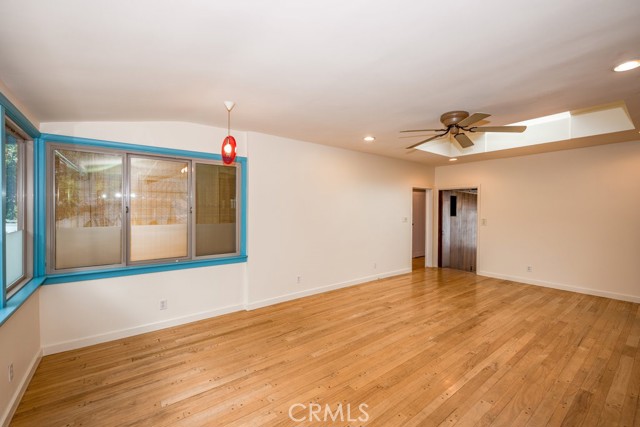 Detail Gallery Image 17 of 28 For 1243 Yosemite Dr, Los Angeles,  CA 90041 - 2 Beds | 1 Baths