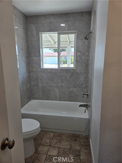 Detail Gallery Image 17 of 19 For 902 Boxwood Ln, Lemoore,  CA 93245 - 3 Beds | 2 Baths