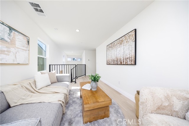 737 Lewis Street, Pomona CA: https://media.crmls.org/medias/6a40d059-4adf-4a02-8a47-31cf8f0b2b05.jpg
