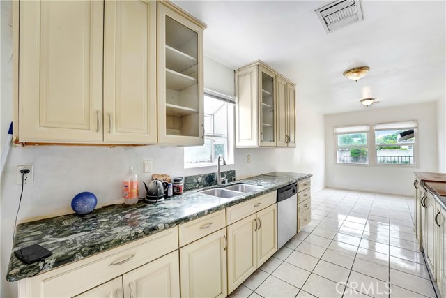 15834 Mayall Street, North Hills CA: https://media.crmls.org/medias/6a41009c-50e9-49db-b9ae-8de3f9db0425.jpg