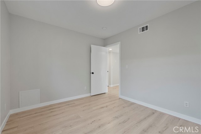 Detail Gallery Image 27 of 49 For 18838 Cabral, Canyon Country,  CA 91351 - 4 Beds | 3 Baths