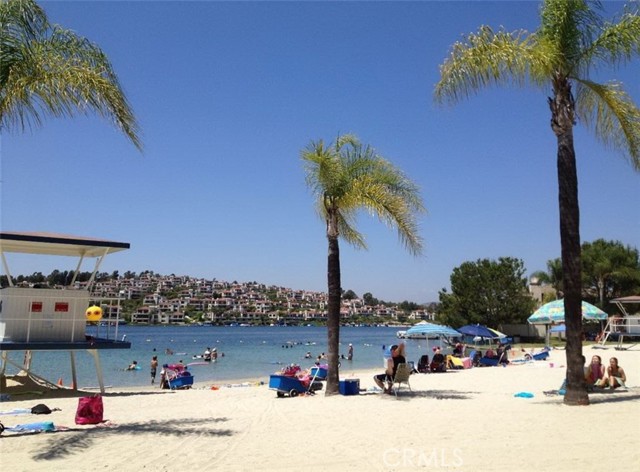 23375 La Crescenta, Mission Viejo CA: https://media.crmls.org/medias/6a421acc-9837-4f5f-844d-07172f2e52ce.jpg