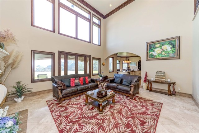 Detail Gallery Image 14 of 74 For 2626 El Venado Dr, Hacienda Heights,  CA 91745 - 8 Beds | 6/2 Baths