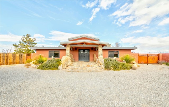 Detail Gallery Image 1 of 62 For 52550 Riverside Dr, Pioneertown,  CA 92268 - 2 Beds | 2 Baths