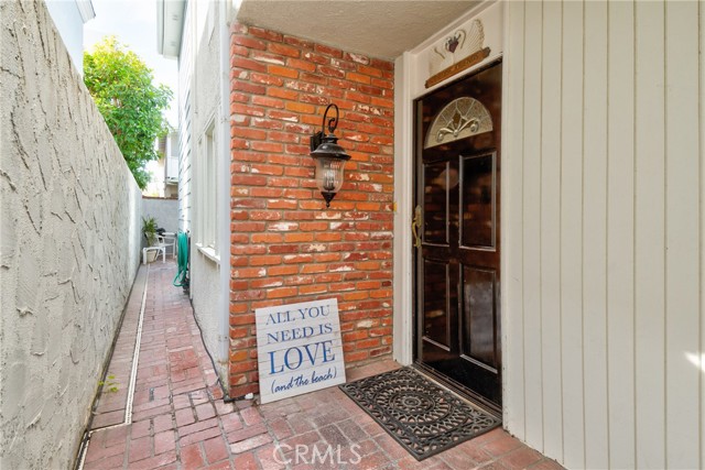 5309 River Avenue, Newport Beach CA: https://media.crmls.org/medias/6a449dc6-d94b-4058-ba5b-397d04526a06.jpg