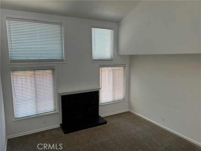 Detail Gallery Image 2 of 24 For 6560 E Camino Vista #2,  Anaheim Hills,  CA 92807 - 3 Beds | 2/1 Baths