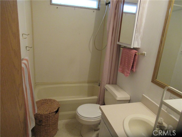 Detail Gallery Image 15 of 33 For 14450 Cupertino Rd, Santa Margarita,  CA 93453 - 3 Beds | 2/1 Baths