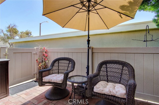 8646 Butte Circle, Huntington Beach CA: https://media.crmls.org/medias/6a461ec7-d09d-425b-805b-05ea4007423b.jpg