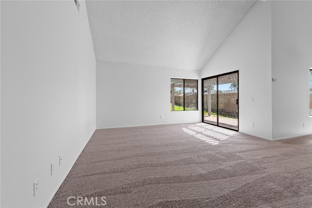 Detail Gallery Image 9 of 59 For 12240 Westerly, Moreno Valley,  CA 92557 - 3 Beds | 2/1 Baths