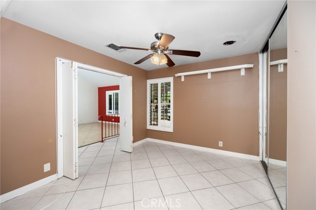4060 Olive Street, Chino CA: https://media.crmls.org/medias/6a474a55-258c-465a-a715-195c93513673.jpg