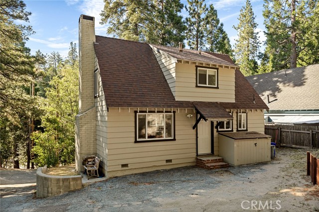 Detail Gallery Image 2 of 27 For 28991 Palisades Dr, Lake Arrowhead,  CA 92352 - 3 Beds | 2 Baths