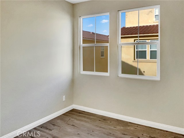 Detail Gallery Image 13 of 31 For 277 Bloomington Ave #132,  Rialto,  CA 92376 - 5 Beds | 3/1 Baths