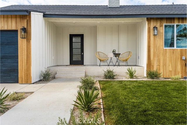 Detail Gallery Image 3 of 62 For 3635 Conquista Ave, Long Beach,  CA 90808 - 4 Beds | 2 Baths