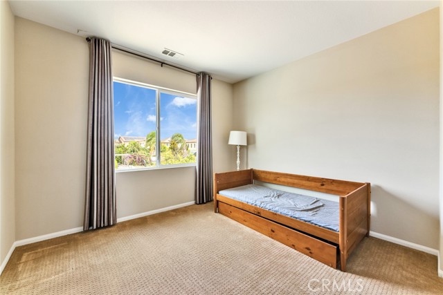 Image 24 of 46 For 7252 Berry Creek Street