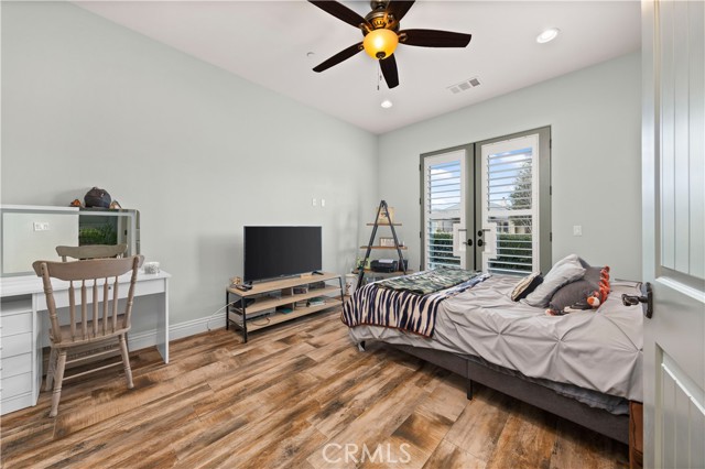 15521 Georges Letour Avenue, Bakersfield CA: https://media.crmls.org/medias/6a499ec2-ad65-41d1-b97c-43f8c040267b.jpg