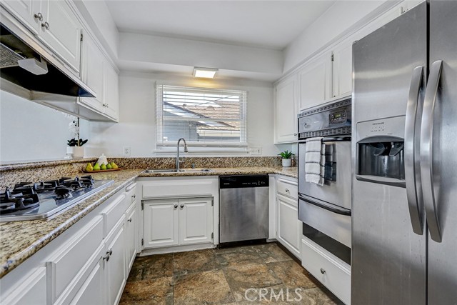 Detail Gallery Image 15 of 42 For 4509 Vista Largo, Torrance,  CA 90505 - 3 Beds | 2 Baths