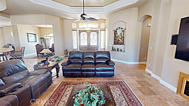 17134 Joshua Road, Apple Valley CA: https://media.crmls.org/medias/6a4ab5de-38fe-48d5-831d-cea6f28fbc6f.jpg