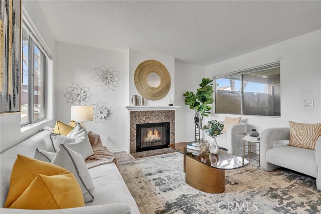 Detail Gallery Image 7 of 34 For 1200 Elm Ave a,  San Gabriel,  CA 91775 - 3 Beds | 2/1 Baths