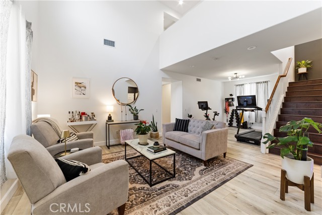 Detail Gallery Image 5 of 38 For 3872 Taconite, San Bernardino,  CA 92407 - 4 Beds | 2/1 Baths