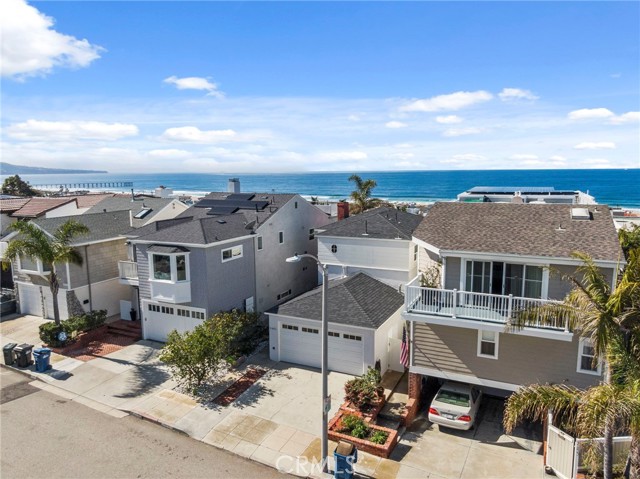 2451 Silverstrand Avenue, Hermosa Beach, California 90254, 2 Bedrooms Bedrooms, ,1 BathroomBathrooms,Residential,Sold,Silverstrand,SB23034898