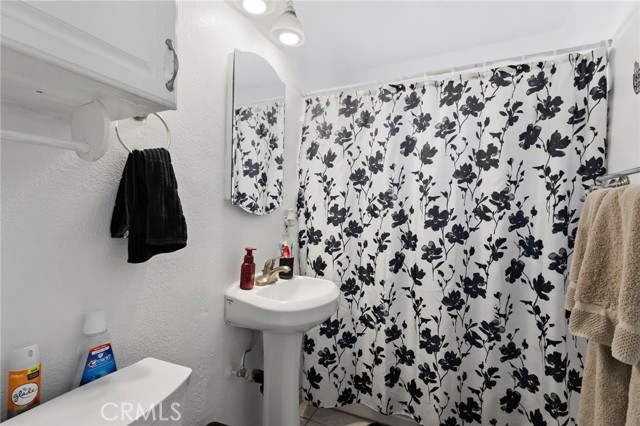 Detail Gallery Image 16 of 22 For 14524 S Cookacre, Compton,  CA 90221 - 2 Beds | 1 Baths