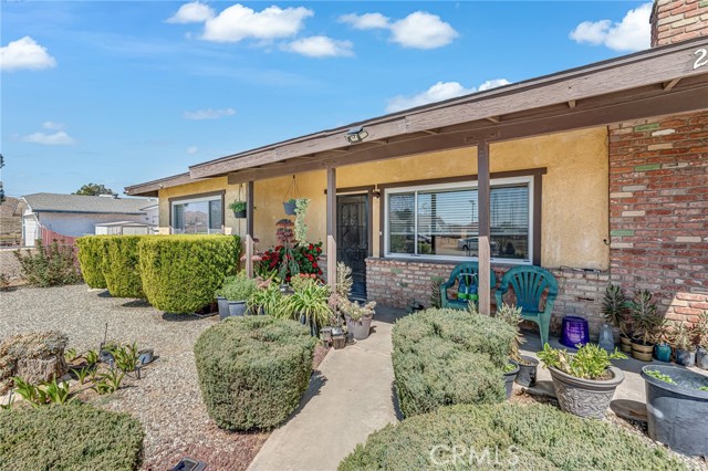 Detail Gallery Image 5 of 47 For 20936 Wigwam St, Apple Valley,  CA 92307 - 3 Beds | 2 Baths