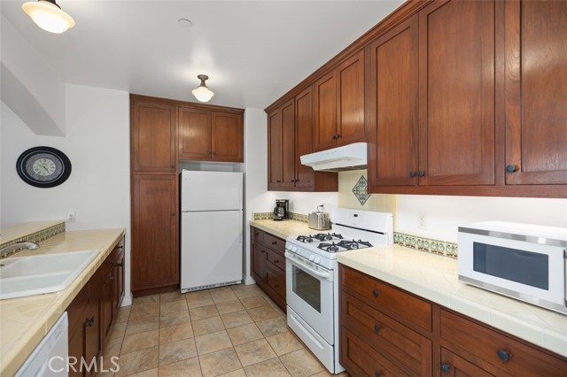 Detail Gallery Image 18 of 31 For 240 Avenida Rosa #B,  San Clemente,  CA 92672 - 1 Beds | 1 Baths