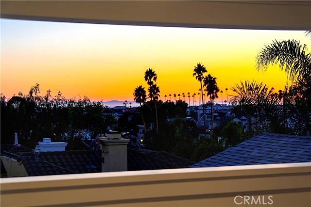 Detail Gallery Image 30 of 56 For 512 Jasmine Ave, Corona Del Mar,  CA 92625 - 3 Beds | 3/1 Baths